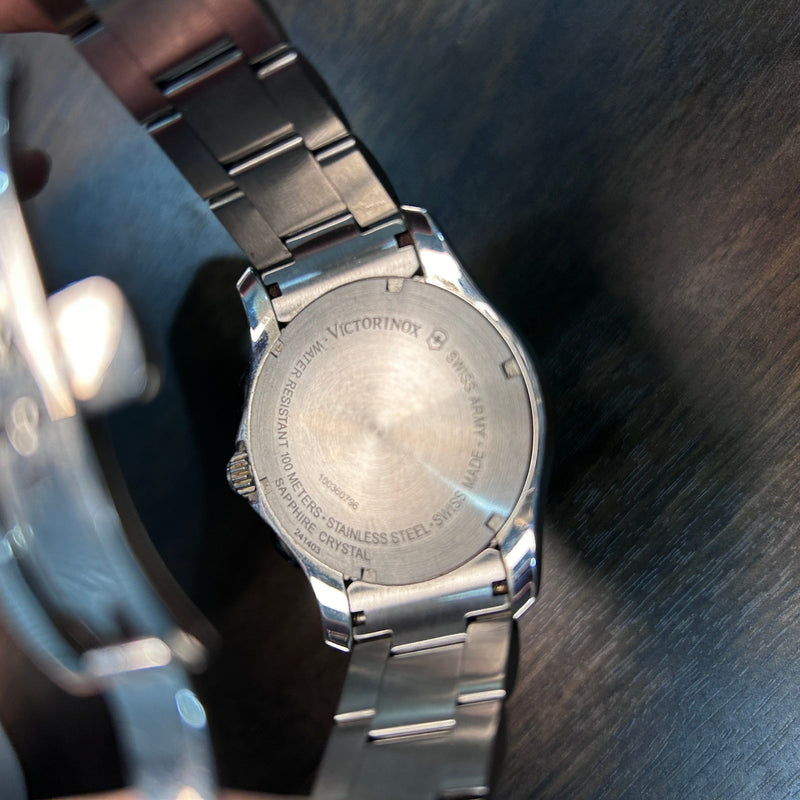 [Pre-Owned] Victorinox Swiss Army Tachymeter Chronograph Classic Quartz Men Watch