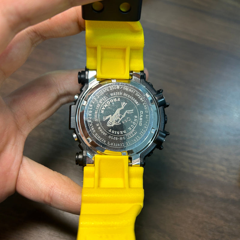 [Pre-Owned] Casio G-Shock Frogman DW-8250Y-9T Rare Yellow Diver Watch (Japan set)
