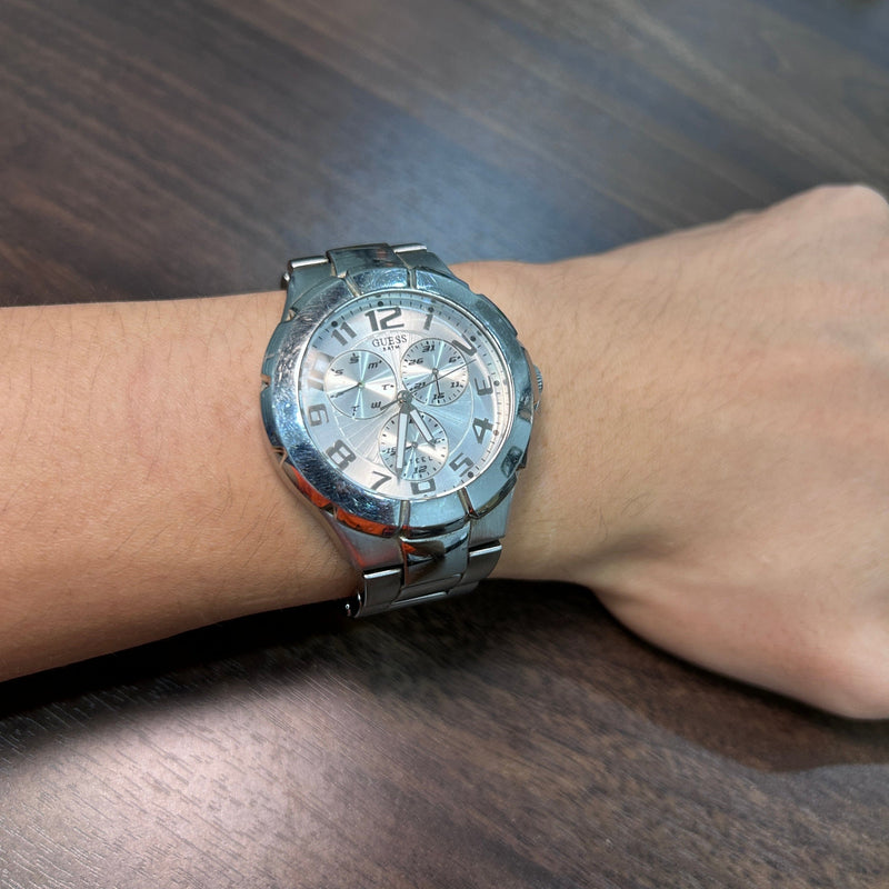 [Pre-Owned] Guess I90199G1 Stainless Steel Men Watch