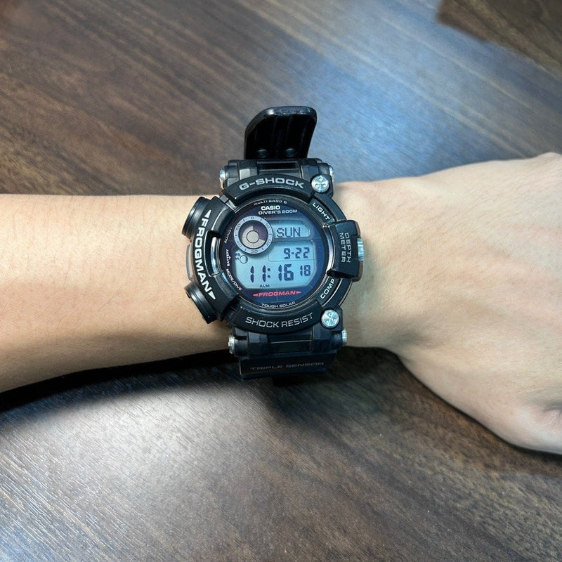 [Pre-Owned] Casio G-Shock Frogman GWF-D1000-1 Triple Sensor Carbon Fiber Sapphire Men Watch