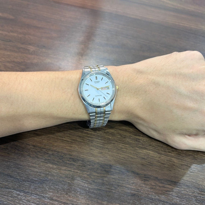 [Pre-Owned] Citizen Vintage Two Tone Gold Sapphire Quartz Men Watch