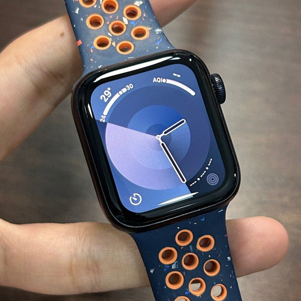 [Pre-Owned] Apple Watch SE 2 (40mm) Nike Edition Aluminium GPS Smartwatch