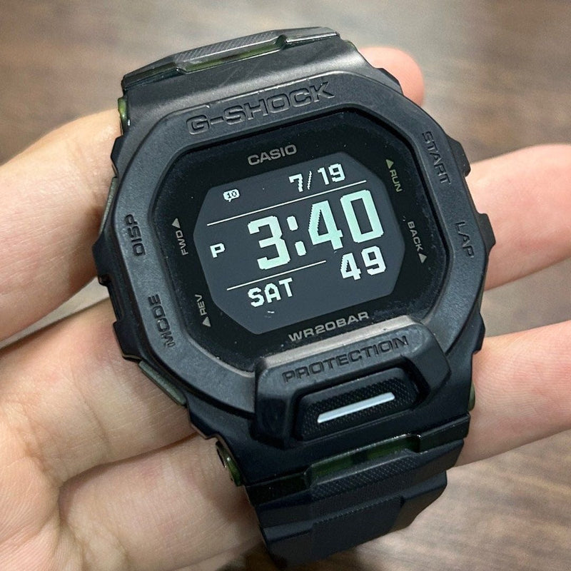 [Pre-Owned] Casio G-Shock GBD-200UU-1 G-Squad Men Watch