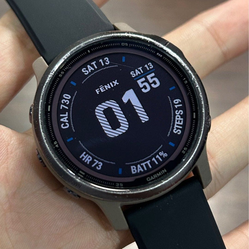 [Pre-Owned] Garmin Fenix 6S Pro Solar 42mm Light Gold Adventure Smartwatch