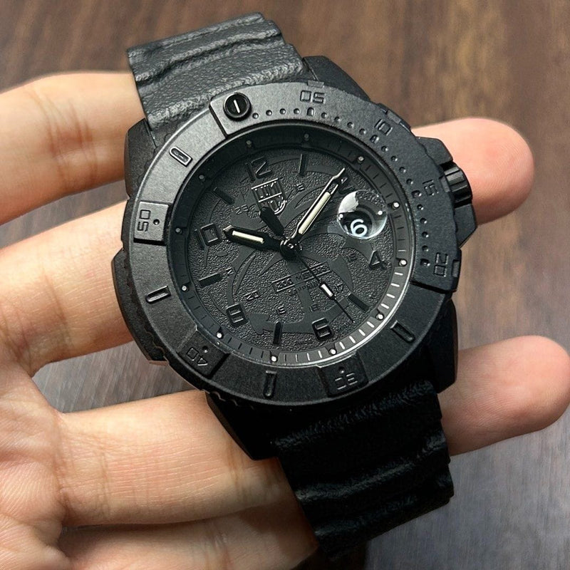 [Pre-Owned] Luminox Foundation 3601 Sapphire All Black Carbon Quartz Men Watch