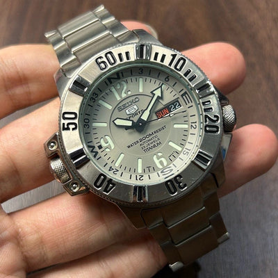 [Pre-Owned] Seiko 5 Sports Atlas Land Shark SKZ215K1 Titanium Automatic Men Watch