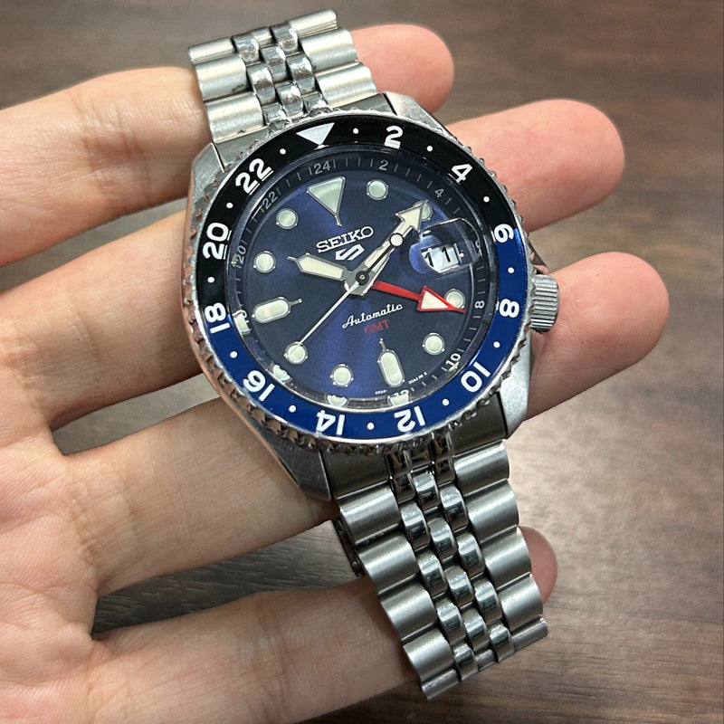 [Pre-Owned] Seiko 5 Sports GMT SSK003K1 Batman Automatic Men Watch