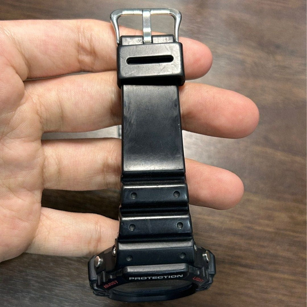 Pre-Owned] Casio G-Shock DW-5900-1 Tapak Kucing Digital Men Watch