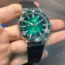[Pre-Owned] Oris Aquis Date Calibre 400 5 Days Green Men Diver Watch