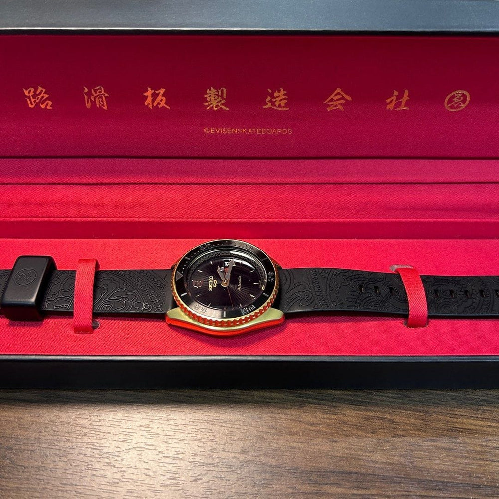 seiko_5_sports_srpf94k1_evisen