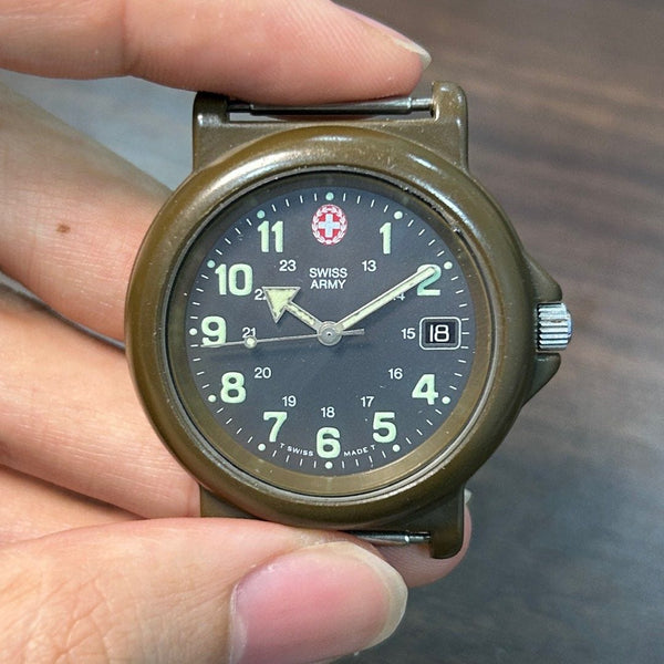 [Pre-Owned] Swiss Army Victorinox Renegade Vintage Quartz Watch