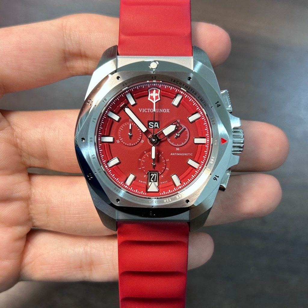 Pre-Owned] Victorinox I.N.O.X 241986 Red Quartz Chronograph Men Watch